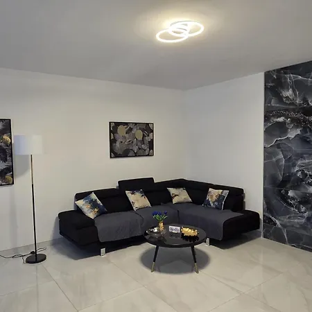 Seaberry Park, Block A, 107, Triq It-tamar, Qawra, St Paul's Bay, Malta Апартаменты Сент-Полс-Бей