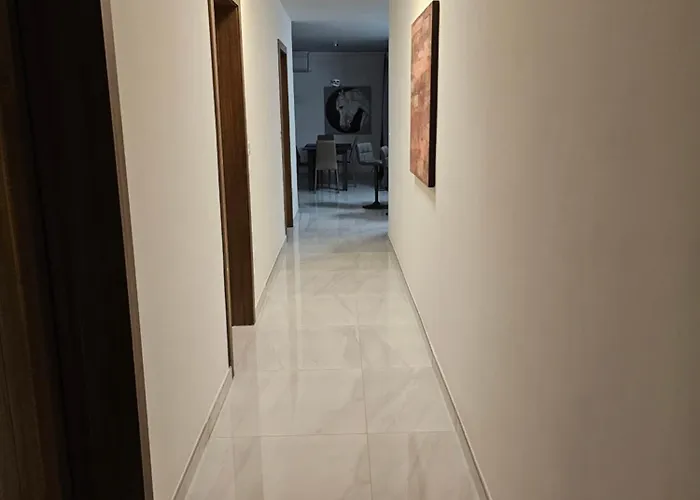 Seaberry Park, Block A, 107, Triq It-tamar, Qawra, St Paul's Bay, Malta * St. Paul's Bay